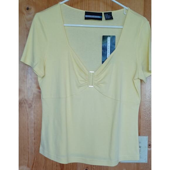 NWT Requirements Baby Doll Top Women's Medium Butter Yellow Sweetheart Neckline - Picture 3 of 6